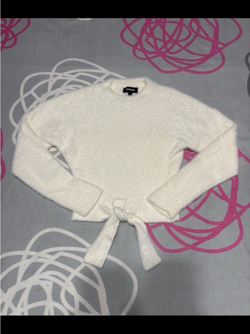 Express Cream White Tie Front Fuzzy Cropped Sweater